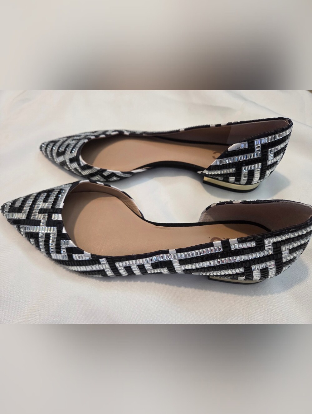 INC International Concepts Rhinestone Pointed Toe D’Orsay Flats Size 7.5